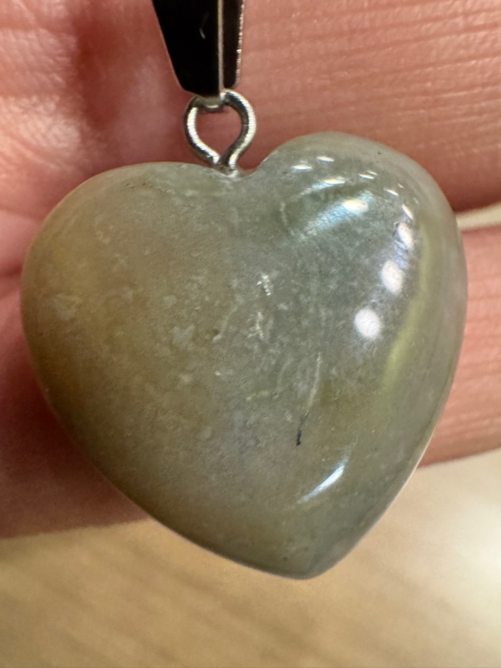 Natural Green Aventurine/Jade Pendant Necklace - Picture 4 of 9